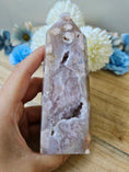 Bild in Galerie-Betrachter laden, Druzy Pink Amethyst / Blumenachat Turm (43q)