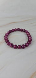 Bild in Galerie-Betrachter laden, Rubin Kugel Armband (8mm) (35rt)