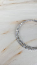 Bild in Galerie-Betrachter laden, Faccetiertes Labradorit Armband mit Magnetverschluss (19lab)