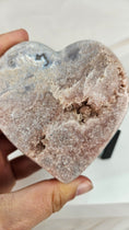 Bild in Galerie-Betrachter laden, Druzy Pink Amethyst Herz mit Stand (48iw)