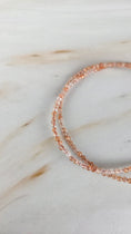Bild in Galerie-Betrachter laden, Faccetiertes Sonnenstein Armband mit Magnetverschluss (19son)
