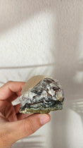 Bild in Galerie-Betrachter laden, Amethyst Cluster mit Calcit aus Brasilien (64tw)