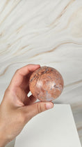Bild in Galerie-Betrachter laden, Cotton Candy Achat Kugel (46t)