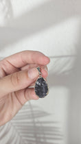 Bild in Galerie-Betrachter laden, Amethyst Tropfen Anhänger (15tro)