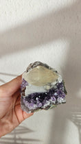 Bild in Galerie-Betrachter laden, Amethyst Cluster mit Calcit aus Brasilien (64tw)