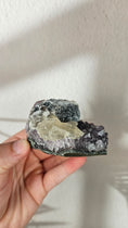 Bild in Galerie-Betrachter laden, Amethyst Cluster mit Calcit aus Brasilien (64oo)