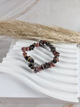 Bild in Galerie-Betrachter laden, Rhodonit Splitterarmband (10rod)