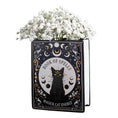 Bild in Galerie-Betrachter laden, Schwarze buchförmige Blumenvase " Book of Spells - Magick Cat Energy"
