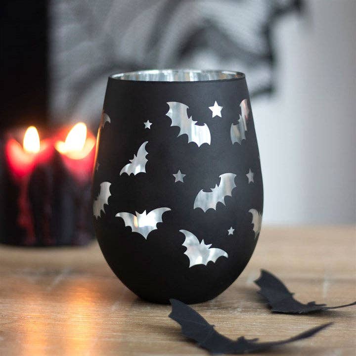 Glas mit Fledermaus