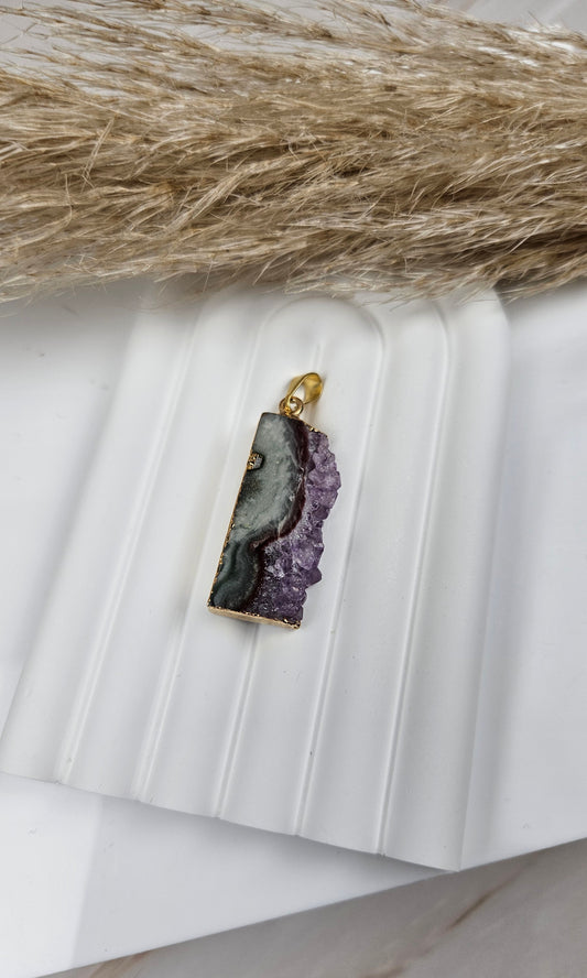 Amethyst Achat Kettenanhänger in Gold (16cci)