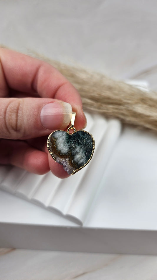 Amethyst Achat Herz Kettenanhänger in Gold (22hff)