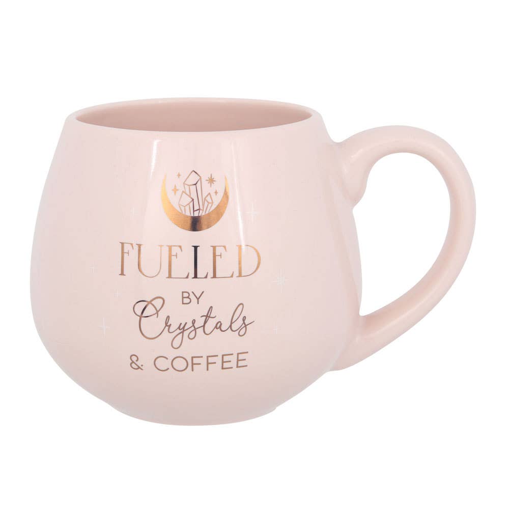 Tasse "Fueled by Crystals and Coffee"