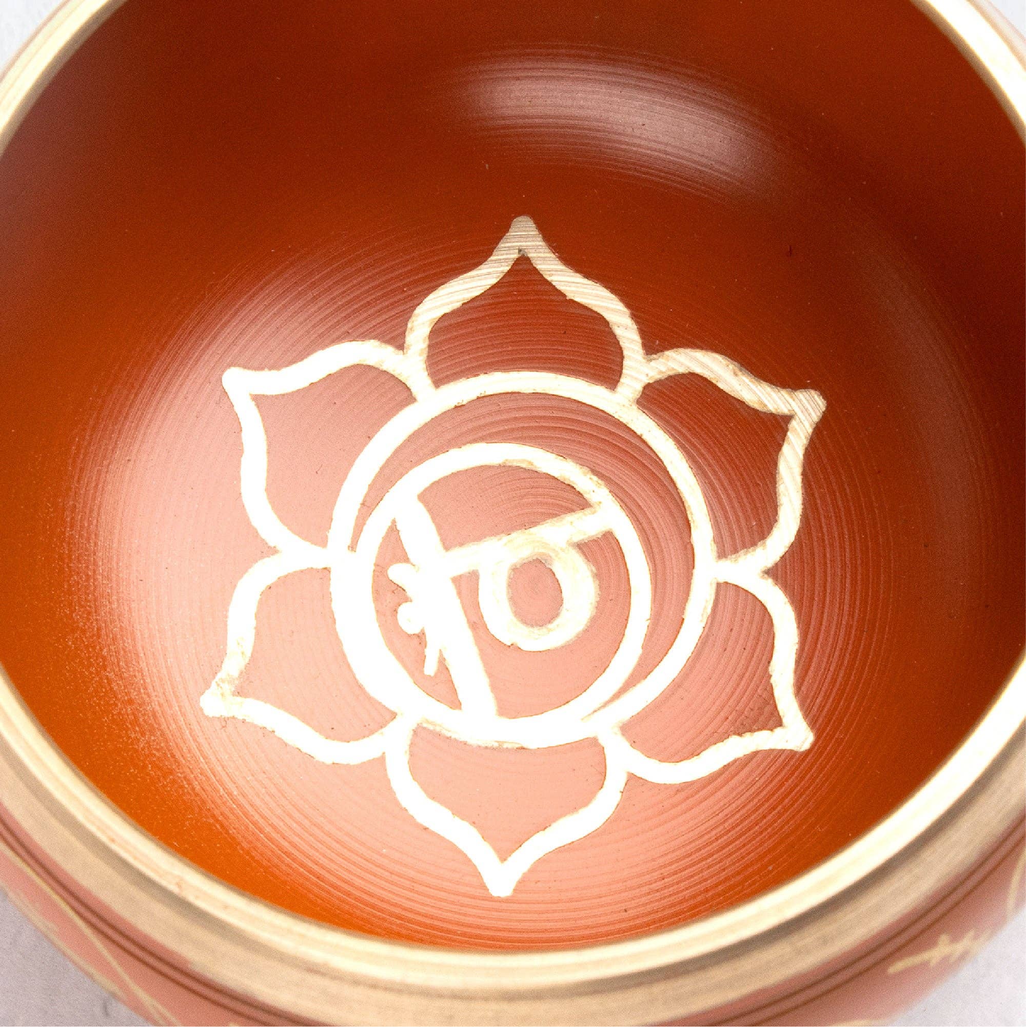 Chakra-Klangschalen in verschiedenen Ausführungen