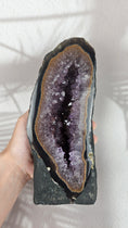 Bild in Galerie-Betrachter laden, Amethyst Kathedrale aus Brasilien (93jj)
