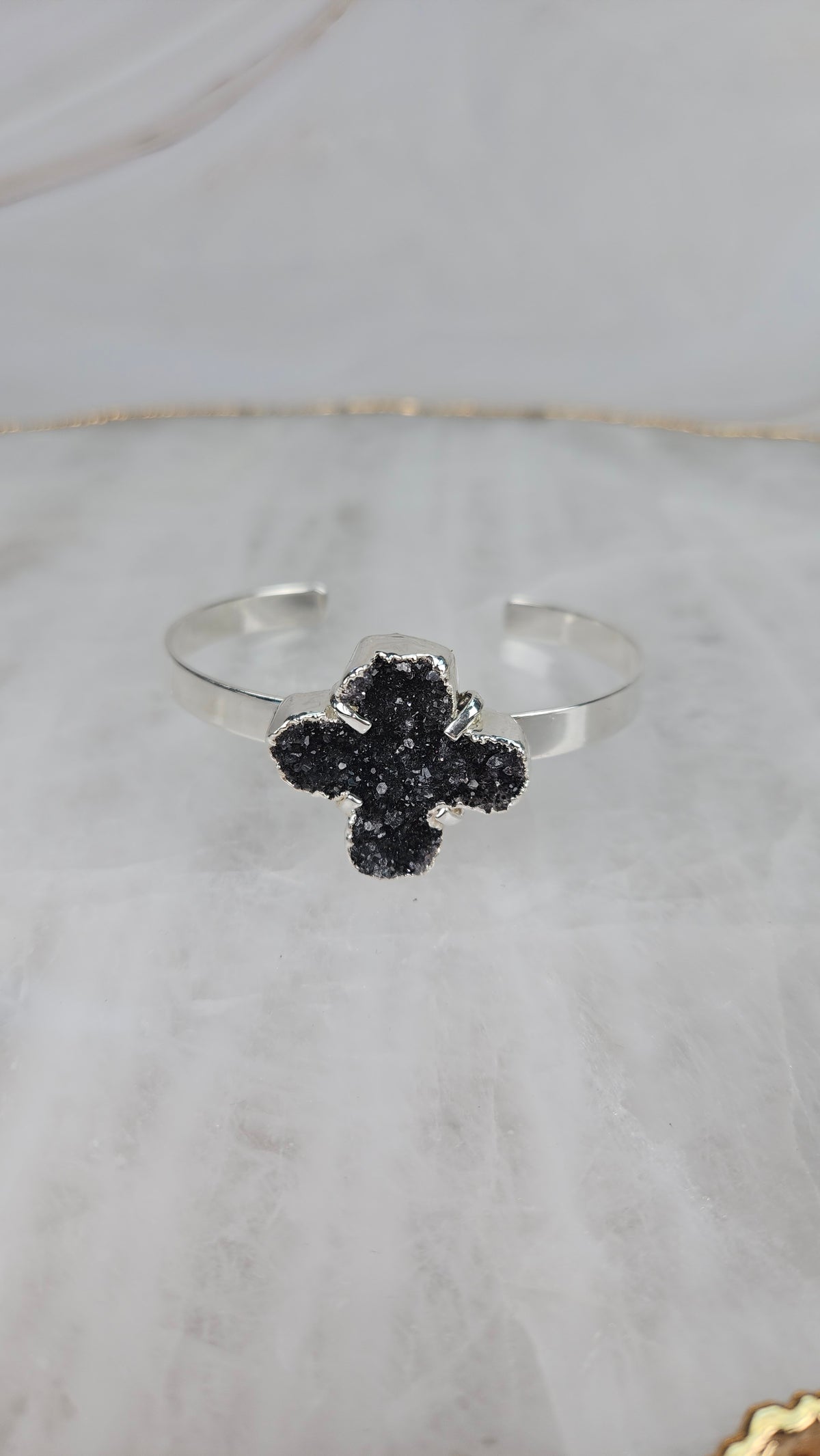 Amethyst Kleeblatt Armreif (37sw)