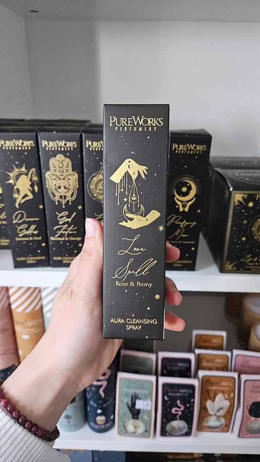 Pure Works Aura Cleansing Spray in verschiedenen Düften Love Spell