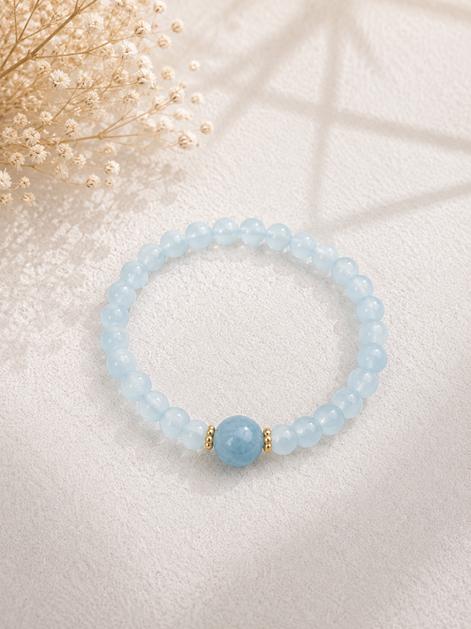 Aquamarin Kugelarmband mit Gold Details (24aqm)