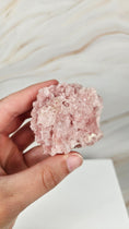 Bild in Galerie-Betrachter laden, Pink Halite (76ite)
