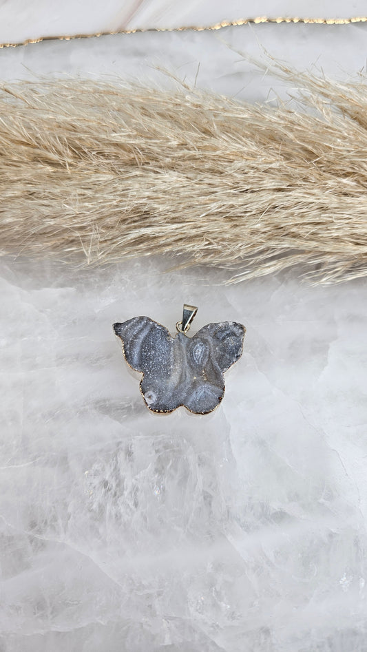 Chalcedon Schmetterling Kettenanhänger in Silber (18lk)