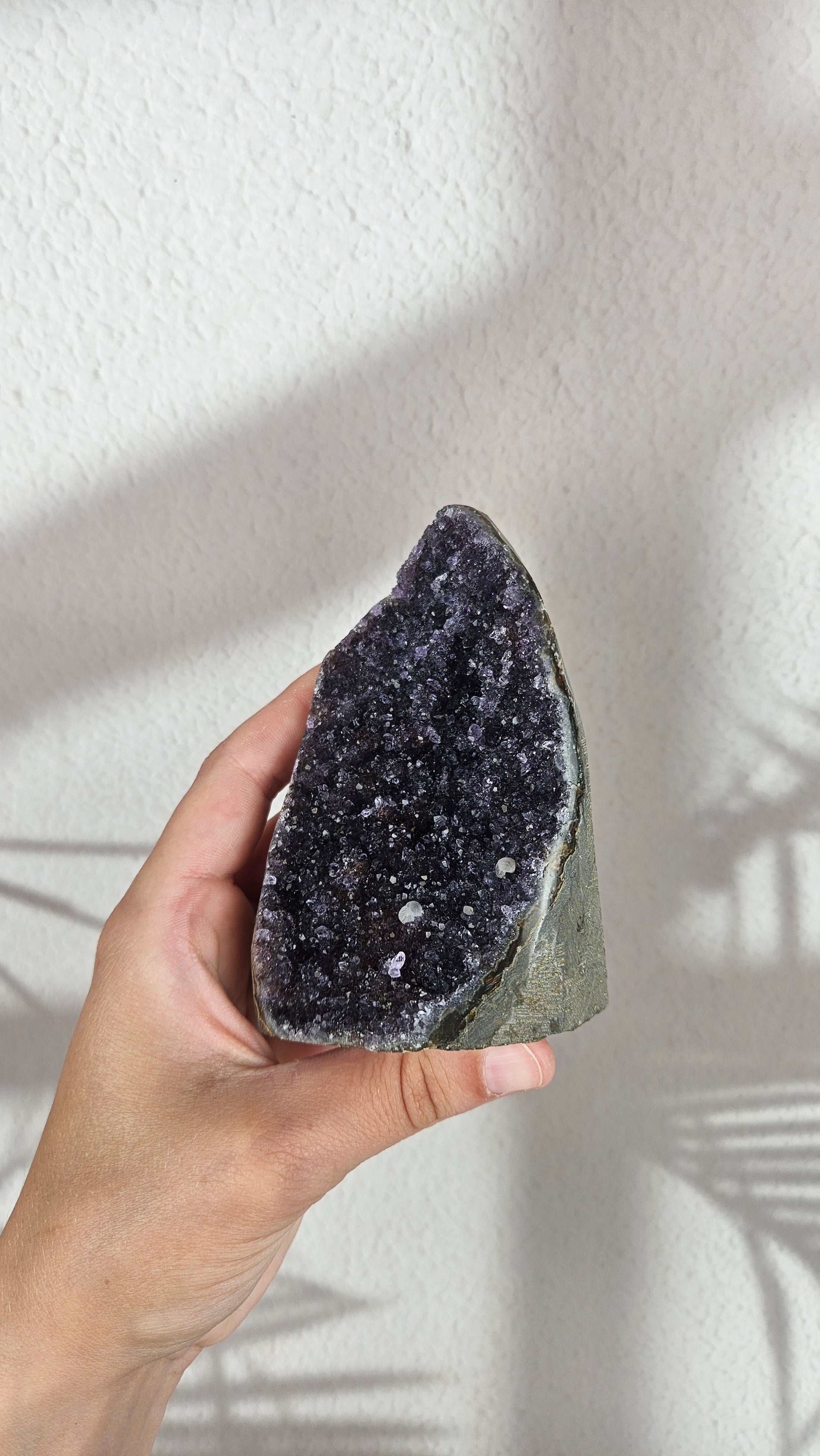 Amethyst Cute Base in dunkel Lila aus Brasilien (44tt)