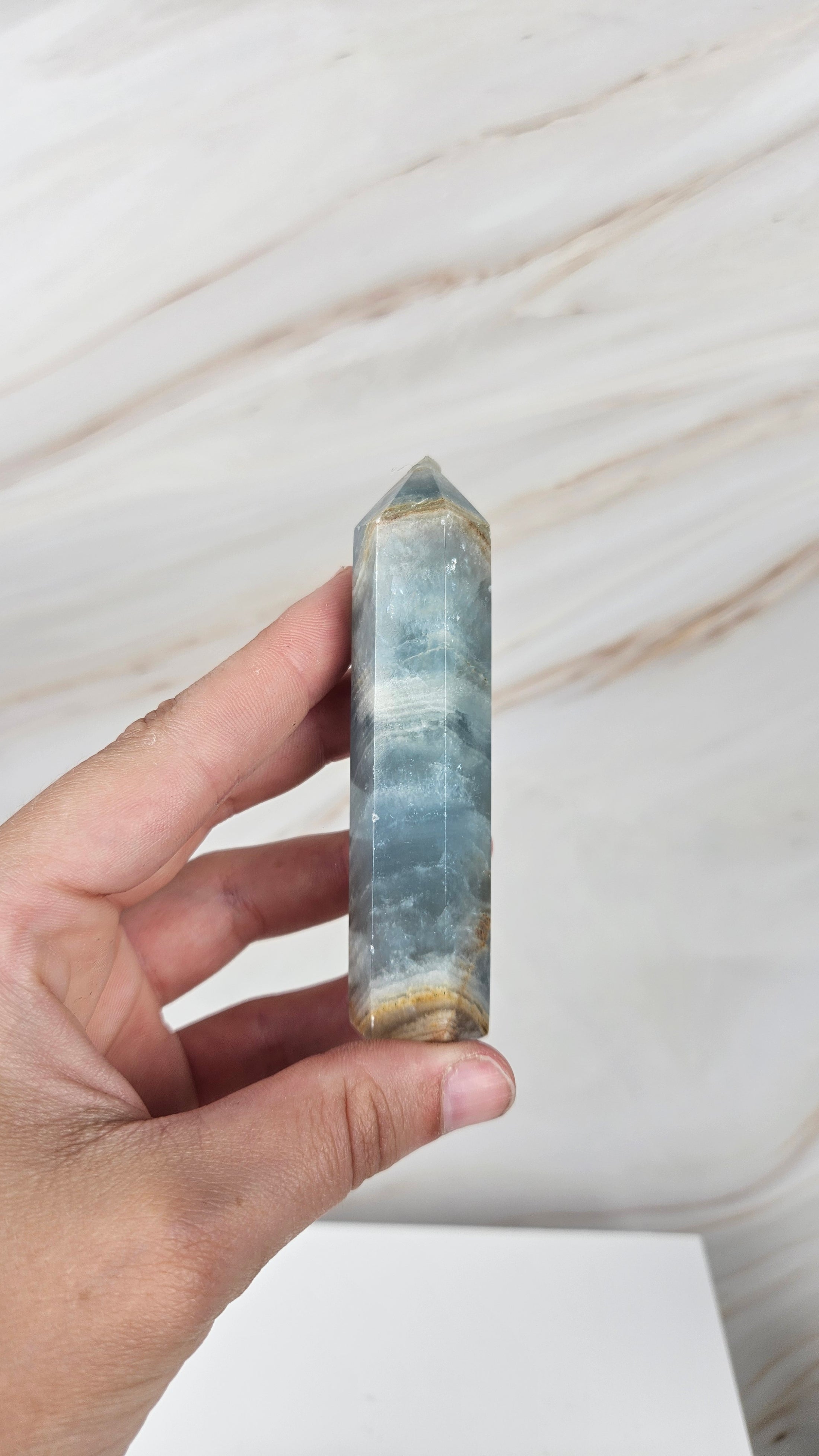 Blaue Onyx Spitze (13n)