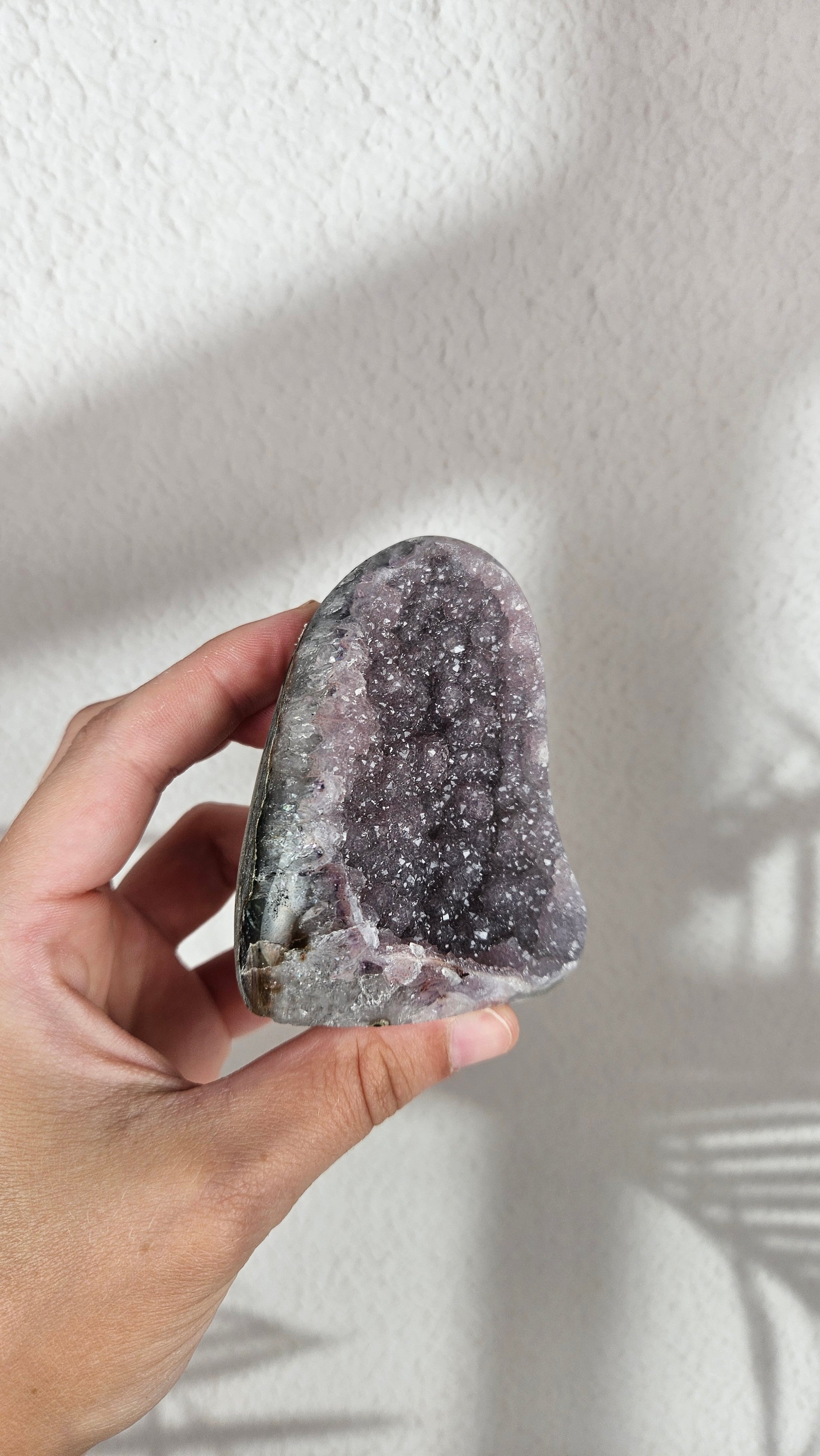 Amethyst Cut Base aus Brasilien in hell Lila (29wy)