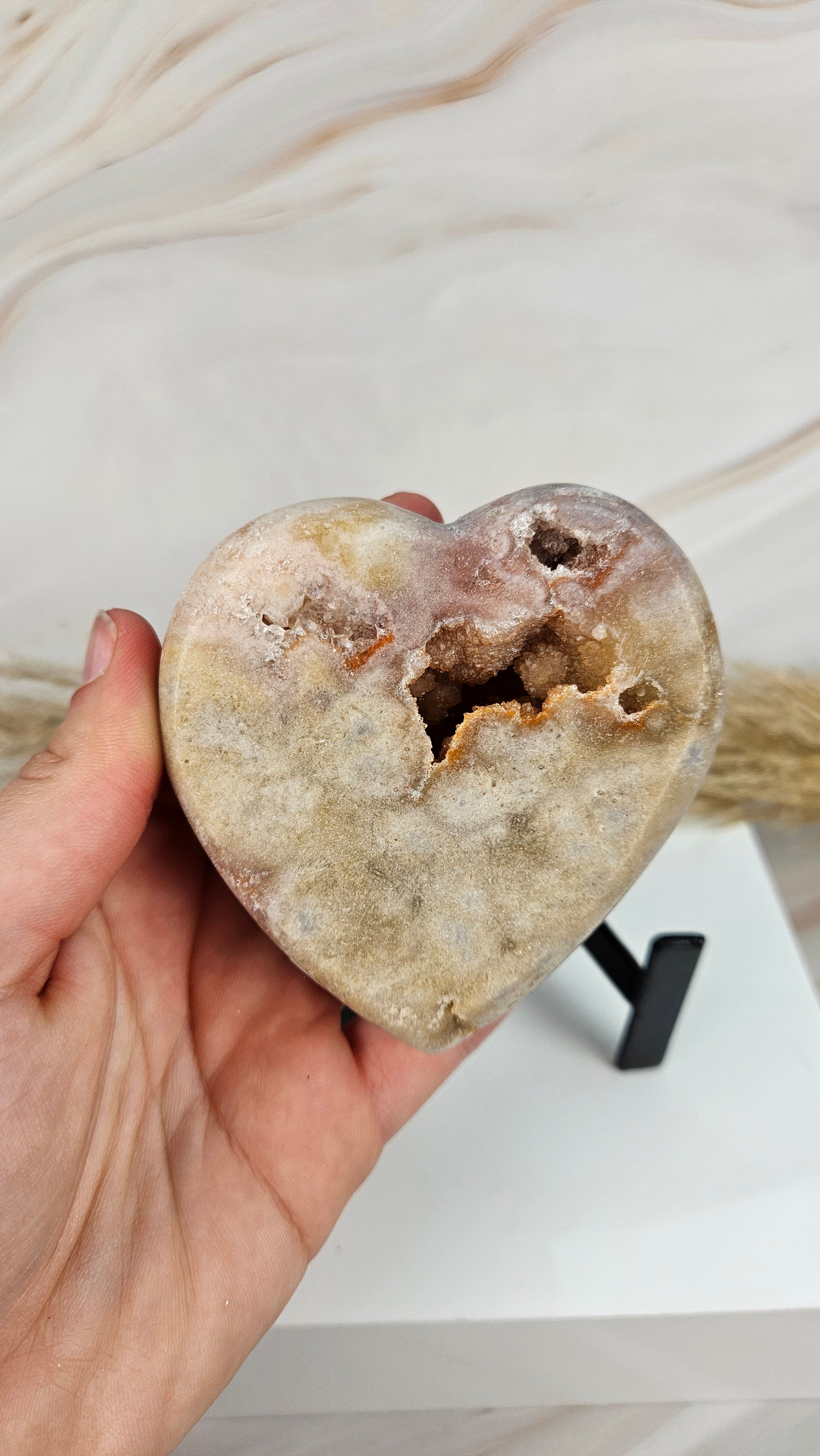 Druzy Pink Amethyst Herz mit Stand (43tt)