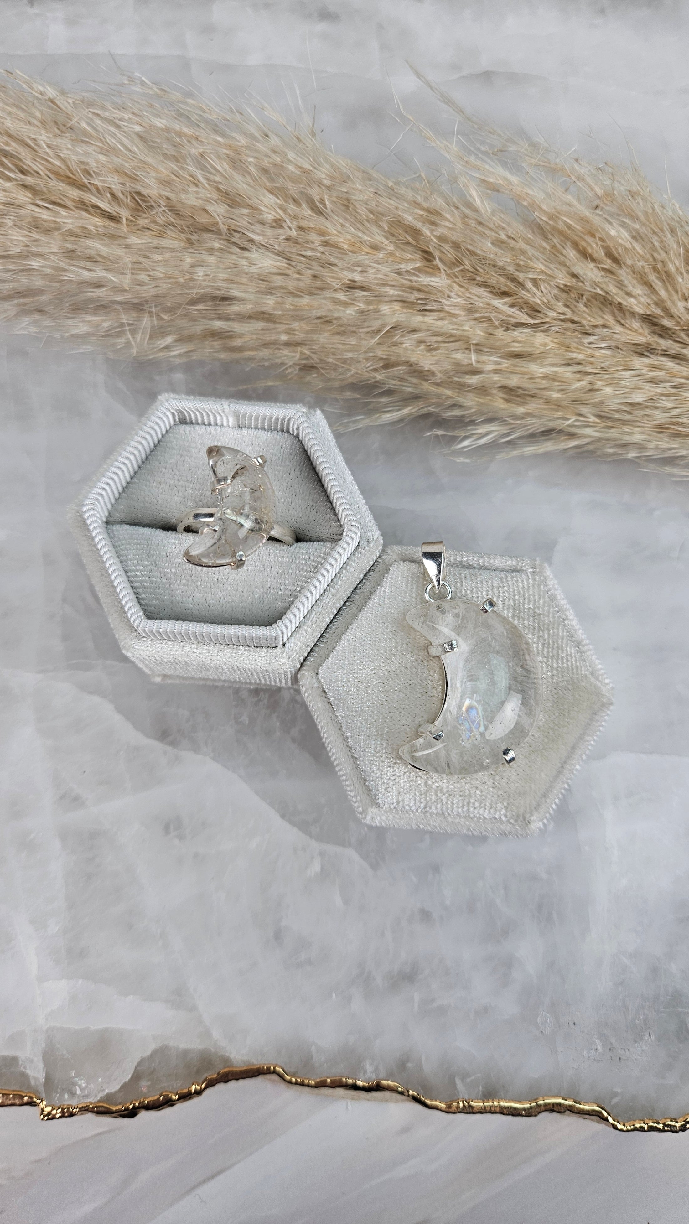 Bergkristall Mond Set aus Ring & Kettenanhänger in Silber (58rk)
