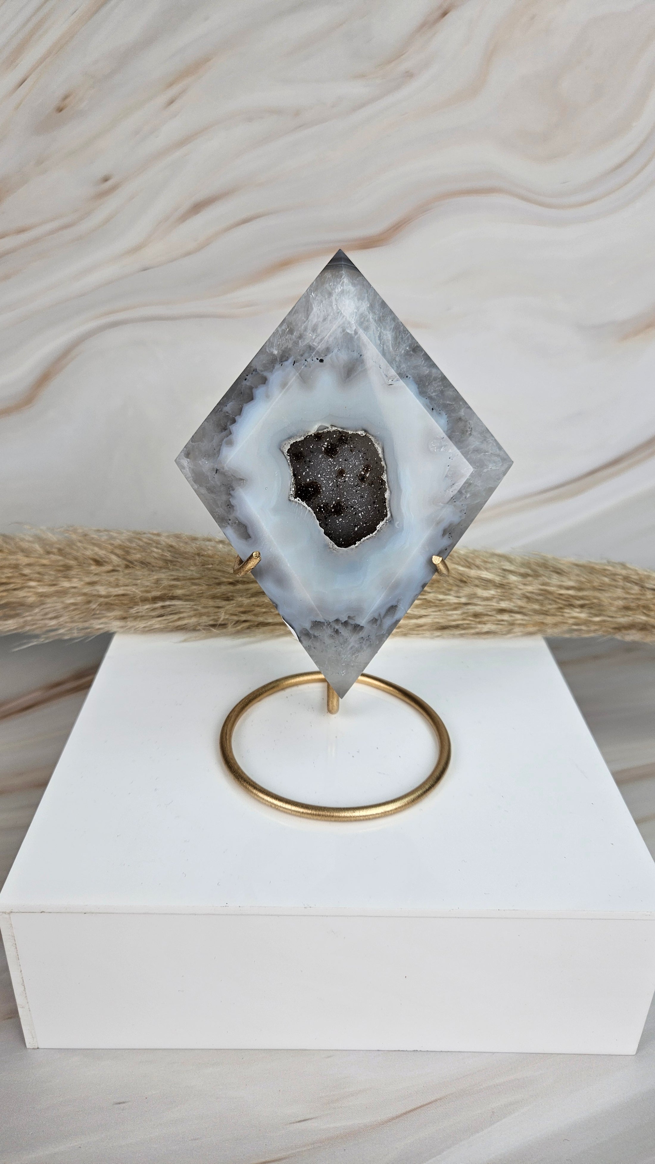 Druzy Achat Diamant mit Stand (66dhj)