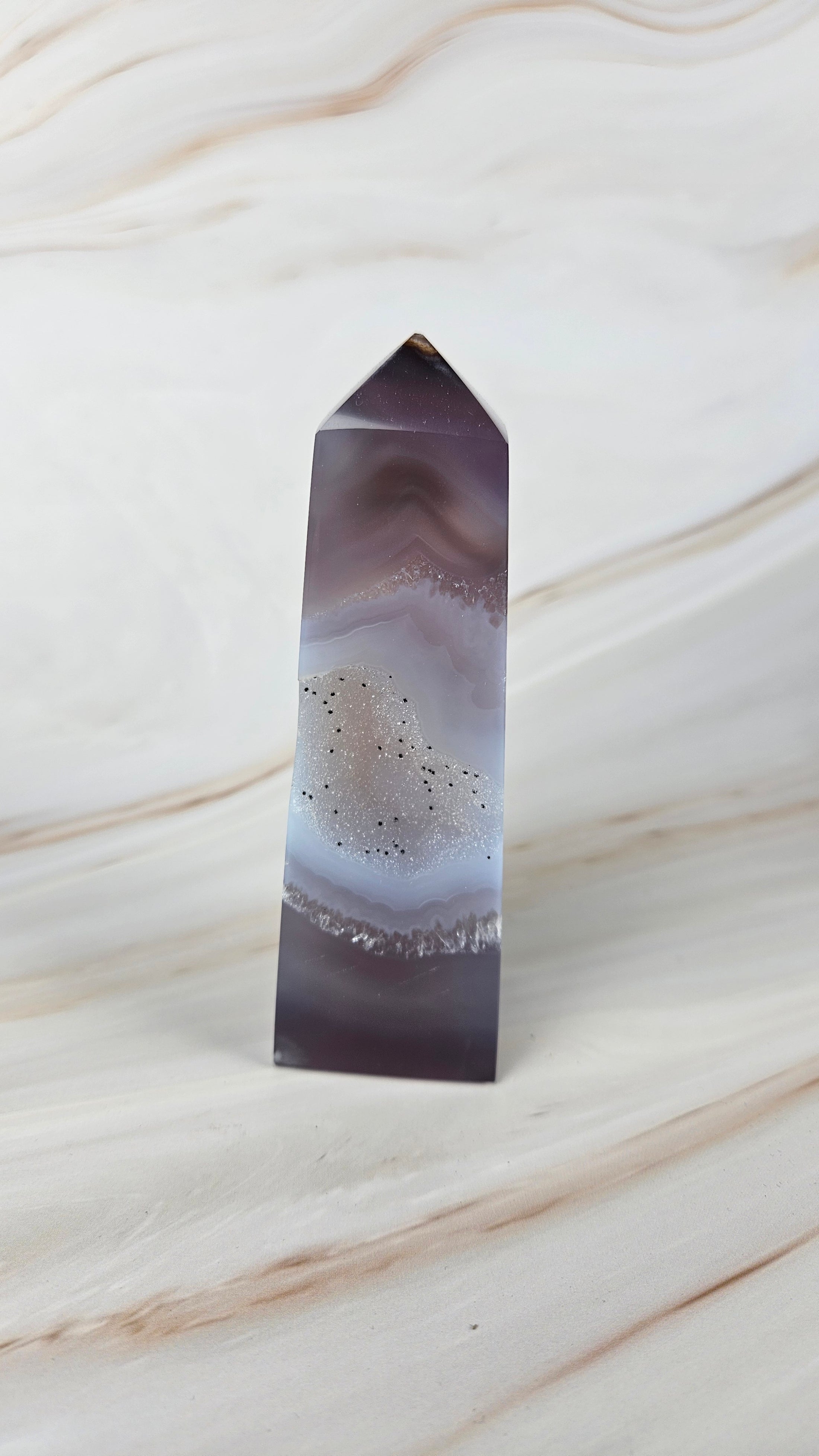 Druzy Achat Spitze (49ias)
