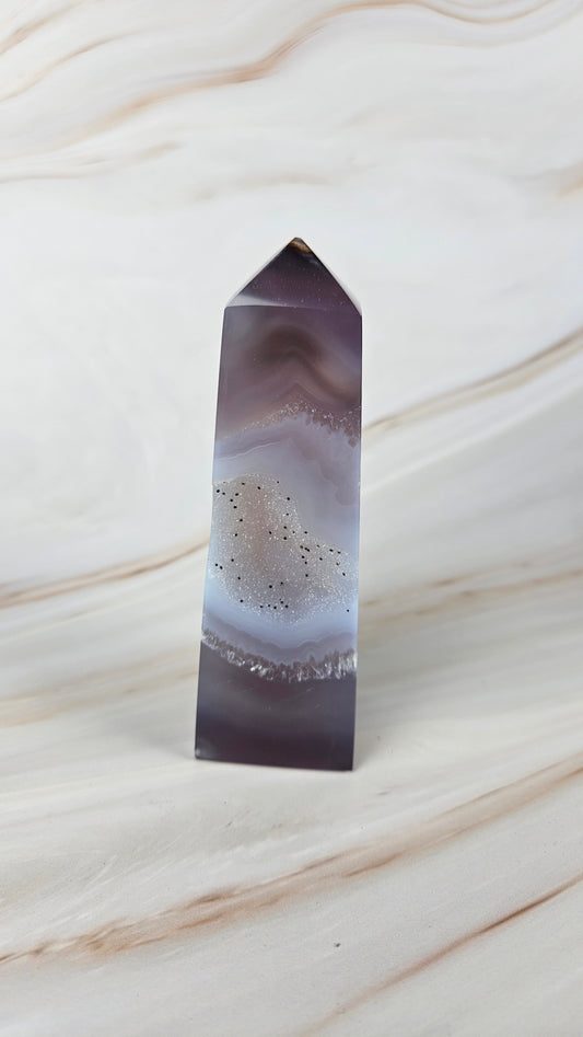 Druzy Achat Spitze (49ias)