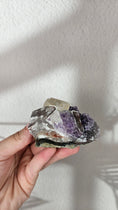 Bild in Galerie-Betrachter laden, Amethyst Cluster mit Calcit aus Brasilien (64tw)
