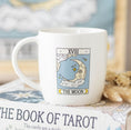 Bild in Galerie-Betrachter laden, Der Mond Vintage Tarot -  Tasse
