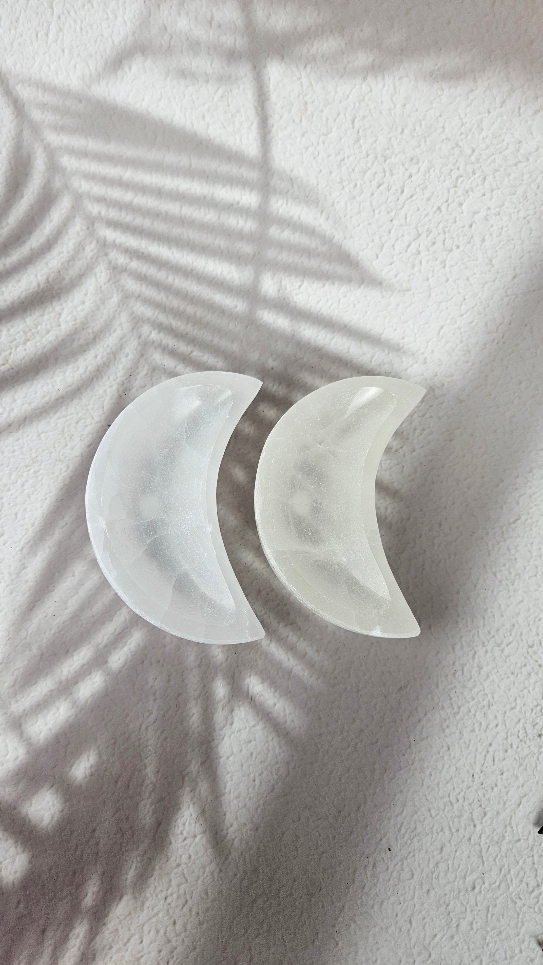 Selenit Mond Schale (15nd)