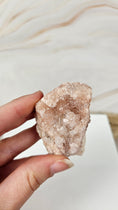 Bild in Galerie-Betrachter laden, Pink Amethyst Rohsteine 6
