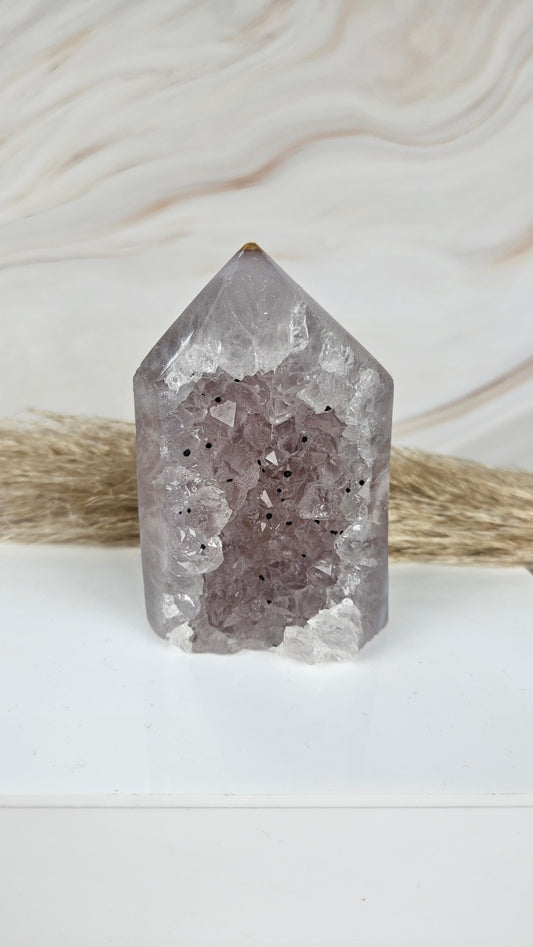 Druzy Achat Turm (46uu)