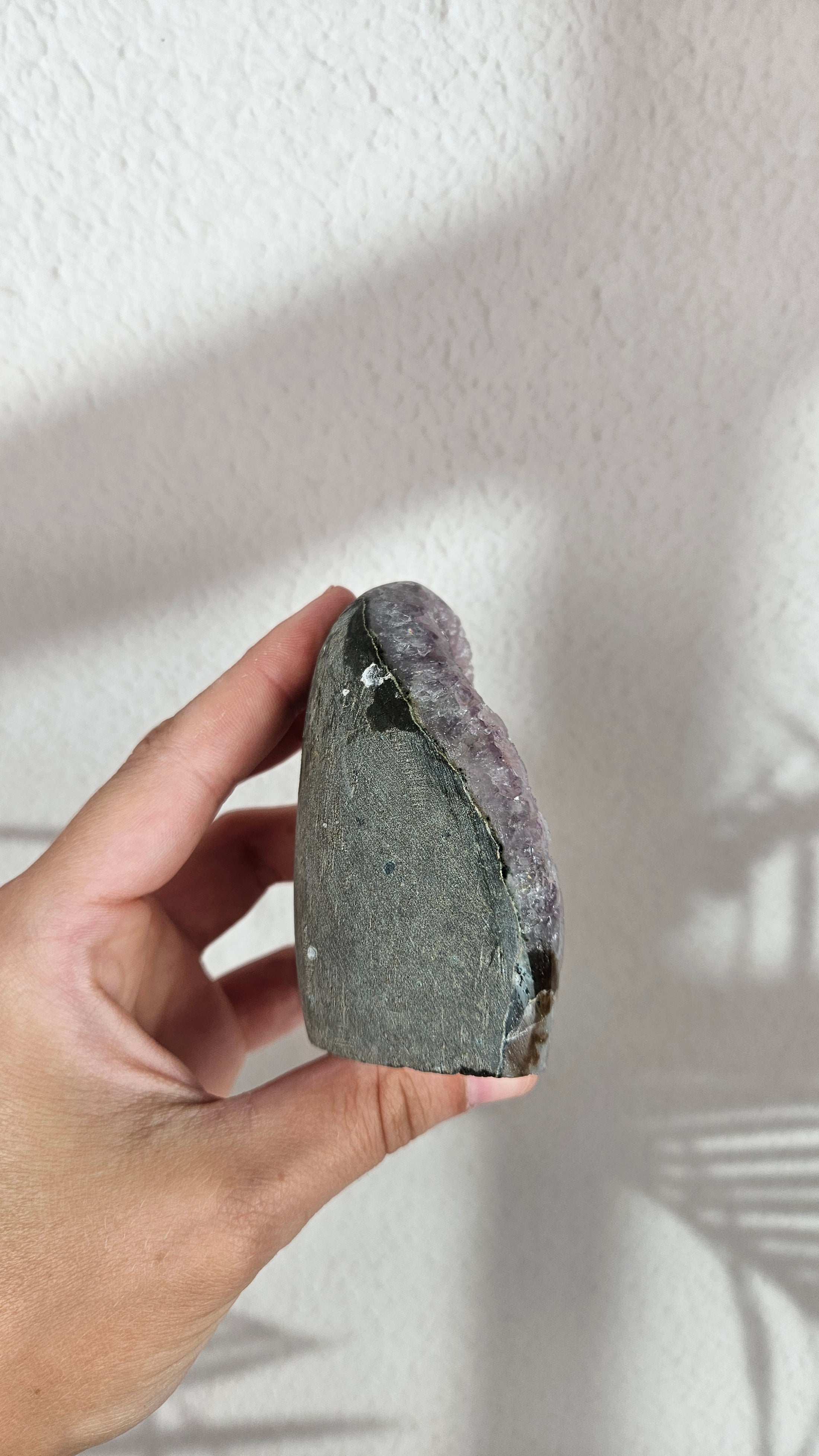 Amethyst Cut Base aus Brasilien in hell Lila (29wy)