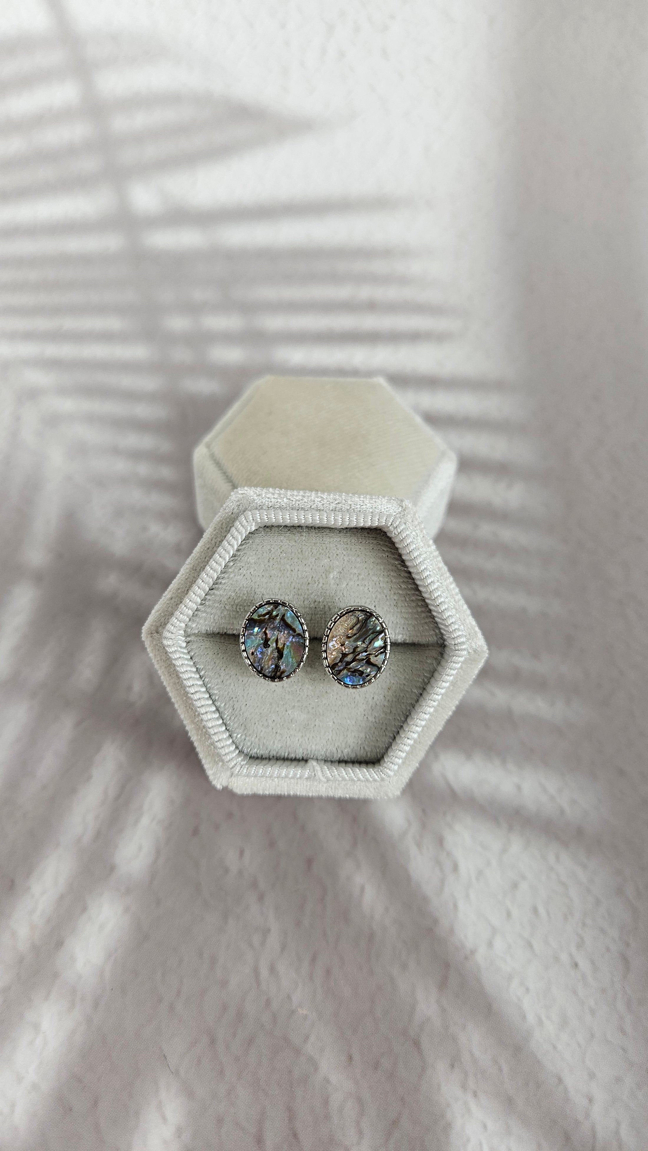 925 Silber Abalonen Muschel Ohrstecker Hell (15mus)