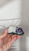 Bild in Galerie-Betrachter laden, Amethyst Cluster mit Calcit aus Brasilien (44to)

