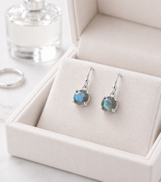Ohrringe aus Labradorit und Sterlingsilber