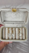 Bild in Galerie-Betrachter laden, Diamant Creolen und Anhänger Set in Bergkristall und Gold (32cb)
