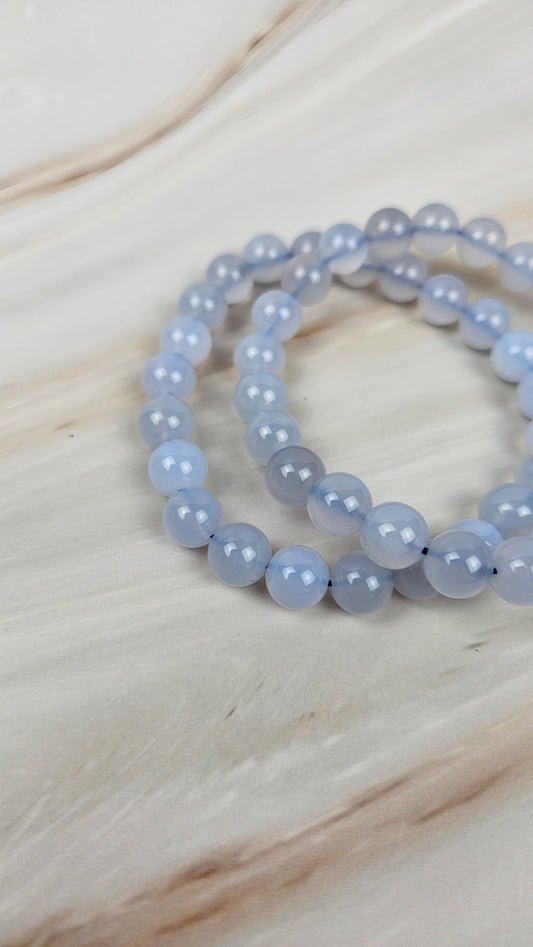 Blauer Chalcedon Kugelarmband (16cal)