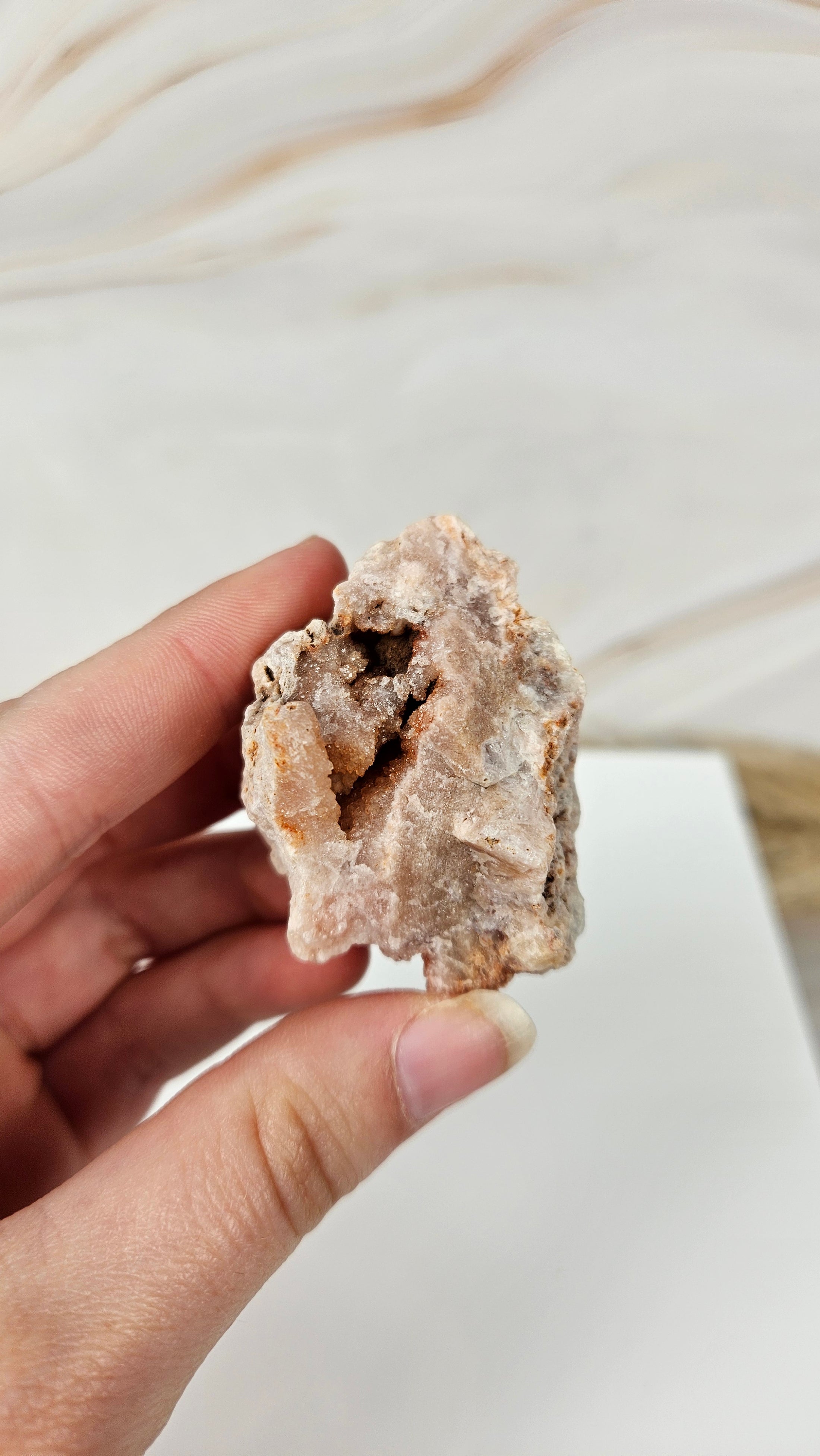 Pink Amethyst Rohsteine 4