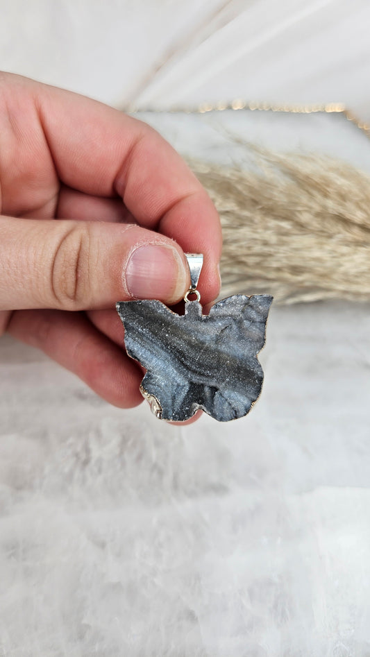 Chalcedon Schmetterling Kettenanhänger in Silber (18hg)